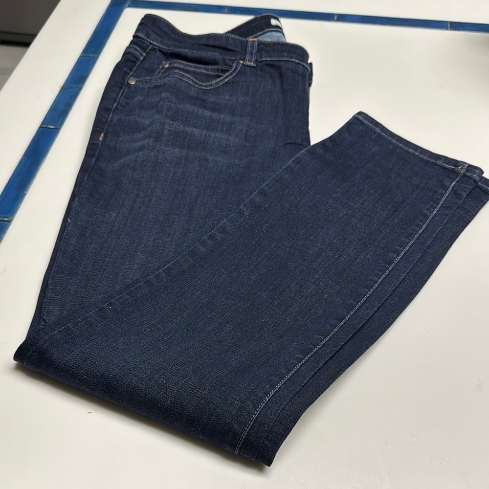 Eileen fisher dark blue jeans, size 6